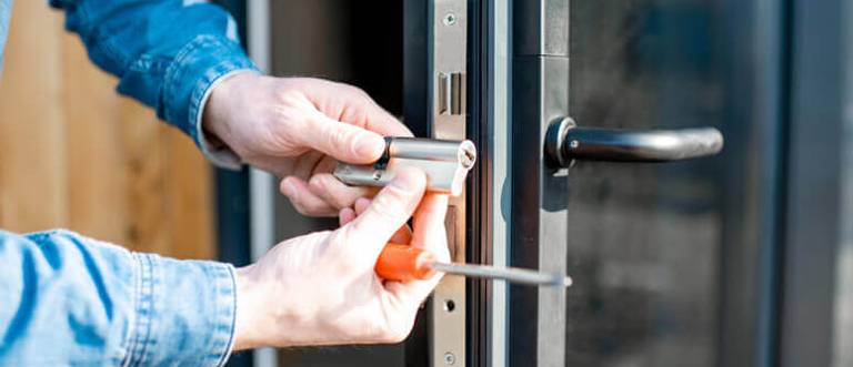 Commercial Locksmith Carson